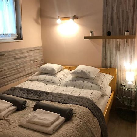 Apartament Dom Square-Centrum-Free Parking Segedyn Zewnętrze zdjęcie