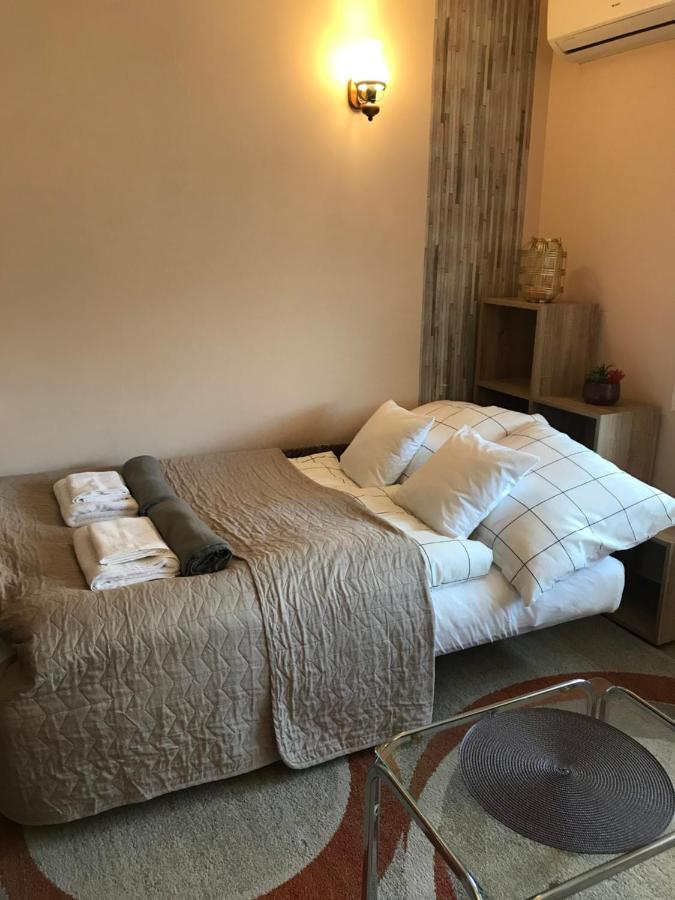 Apartament Dom Square-Centrum-Free Parking Segedyn Zewnętrze zdjęcie