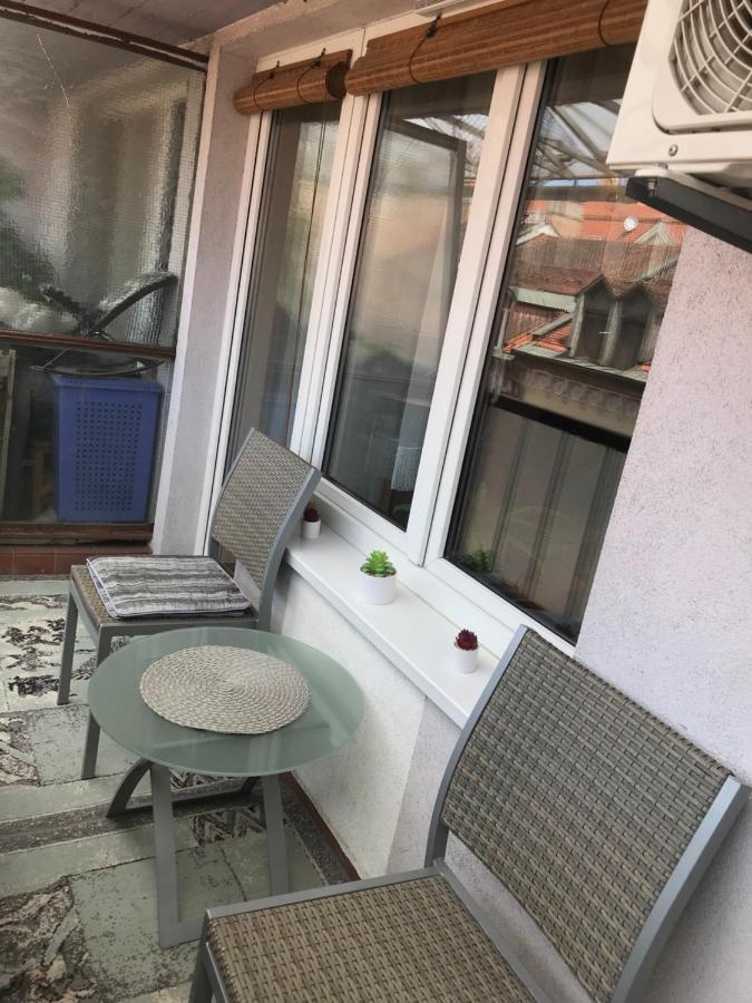 Apartament Dom Square-Centrum-Free Parking Segedyn Zewnętrze zdjęcie