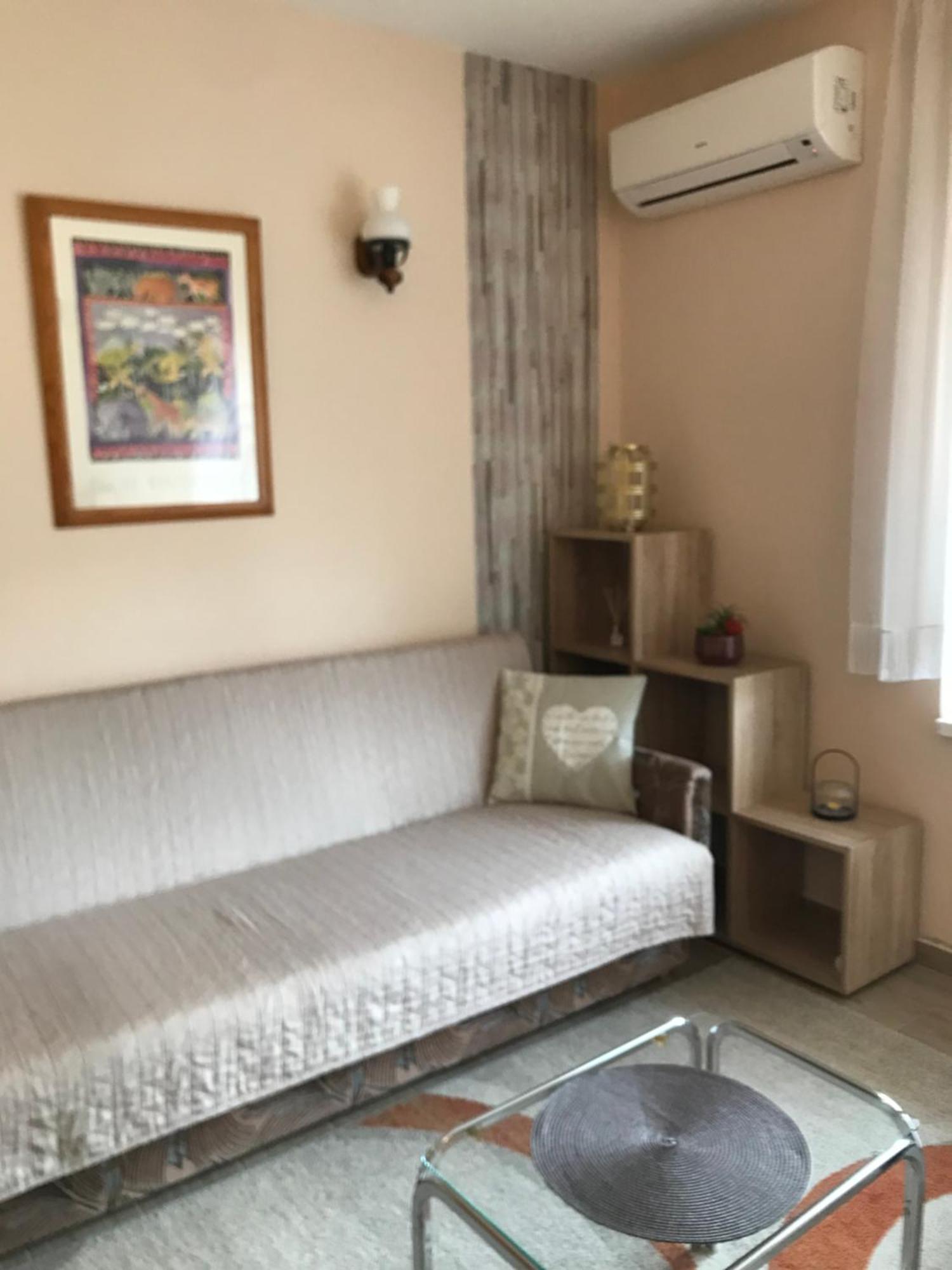 Apartament Dom Square-Centrum-Free Parking Segedyn Zewnętrze zdjęcie